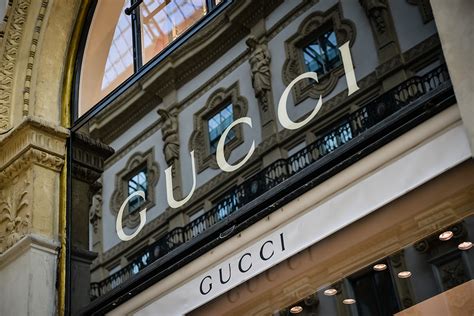 gucci italian site.